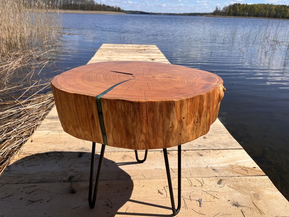 Stolik kawowy handmade z dębu czerwonego