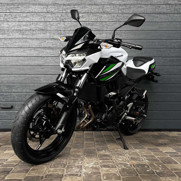 Продам мотоцикл Kawasaki Z400 (1634)