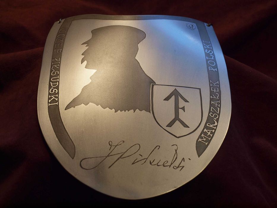 ryngraf pamiątkowy Józef Piłsudski herb KOŚCIESZA do szabel, unikat