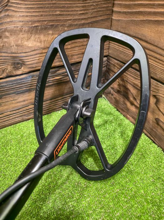 Металошукач Quest Q20