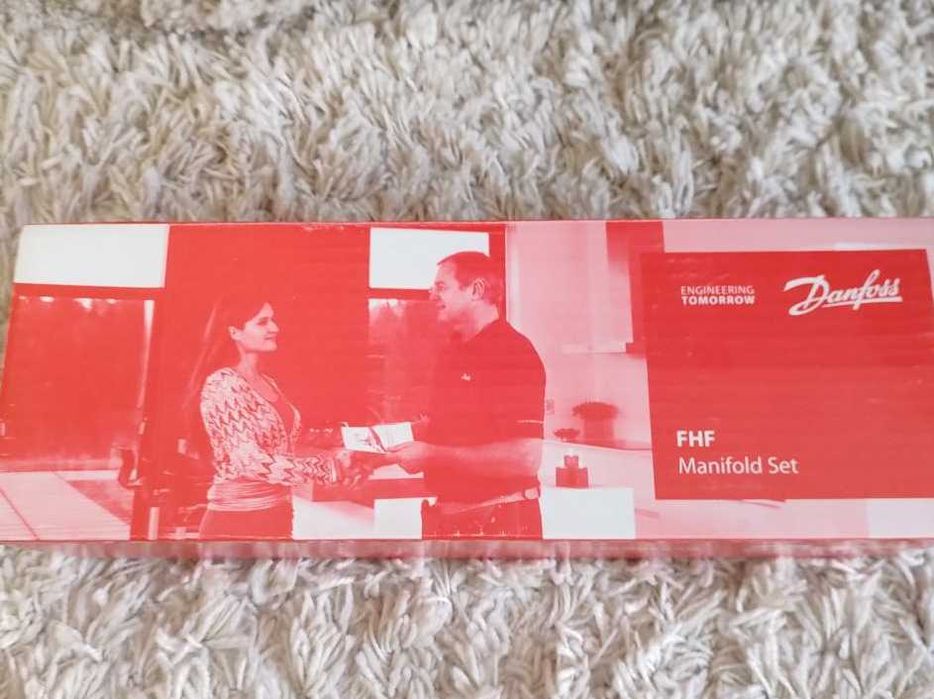 Колектор Danfoss FHF-6F з витратомірами 6+6 (088U0526)