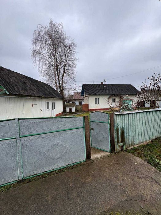 Продається будинок у селі Драчинці