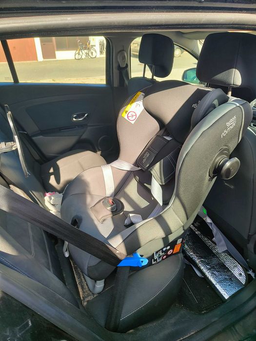 Cadeira auto Britax Romer Max Way Plus RF