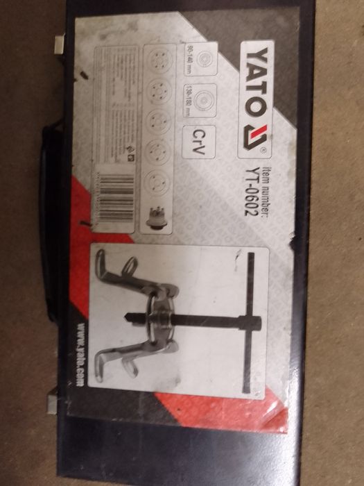 Ściągacz do tarcz i bębnów