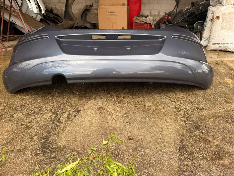 Pára-choques traseiro Opel Corsa D