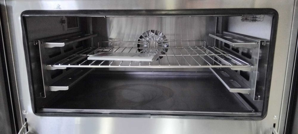 Fogão Elétrico 4 Bocas com Forno - NOVO