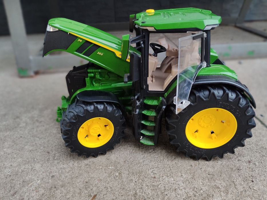 Bruder John Deere 7r 350 traktor ciągnik zabawka