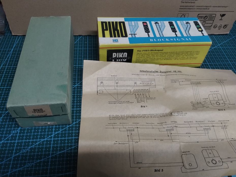 Sygnalizatory Piko 3szt. nowe H0 1:87