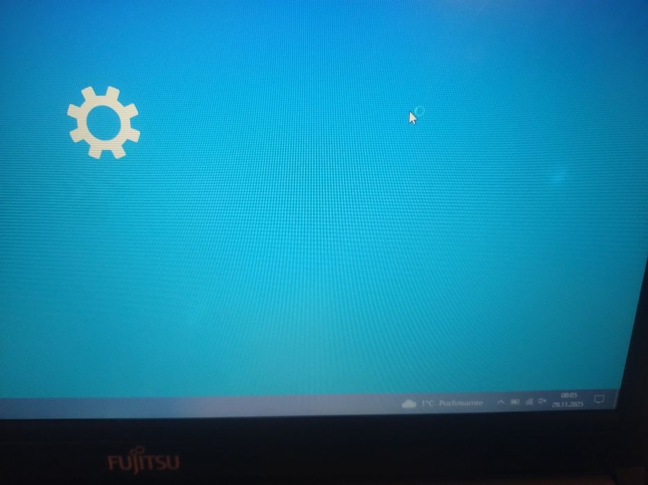 Laptop Fujitsu lifebook e744