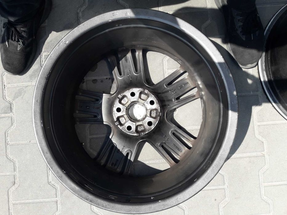 Oryginalne Alufelgi 18" Audi 8P 8V kolor grafitowy 5x112