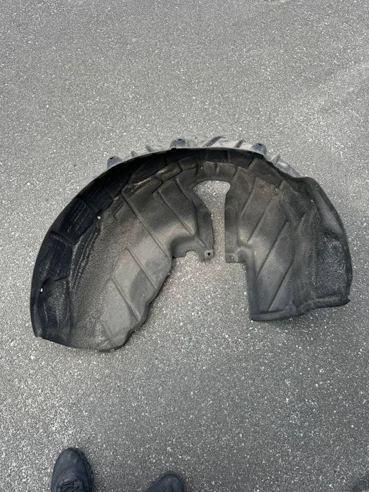 Підкрилок арка для audi a4 b9