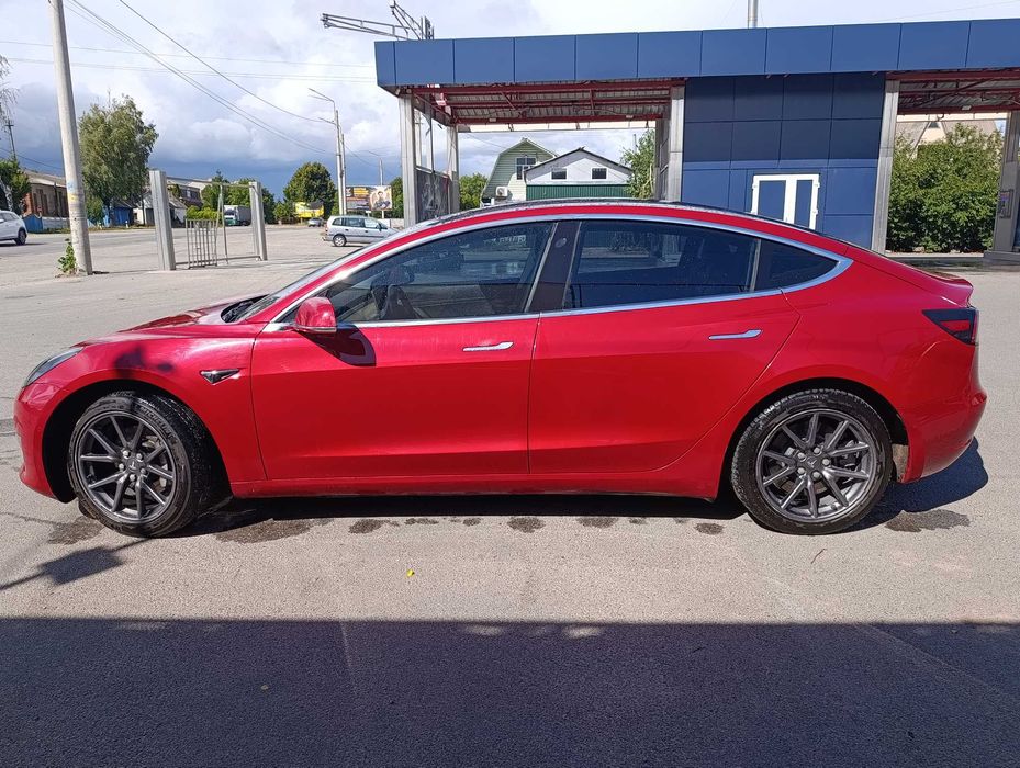 TESLA Model 3 Lr RWD