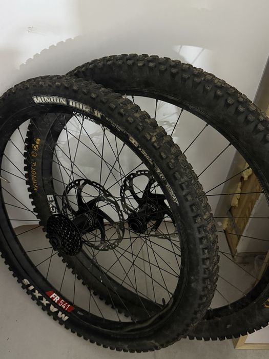 koła dt swiss fr541 industry nine Hydra