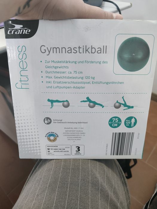 Vendo bola de pilatos nova nunca usada