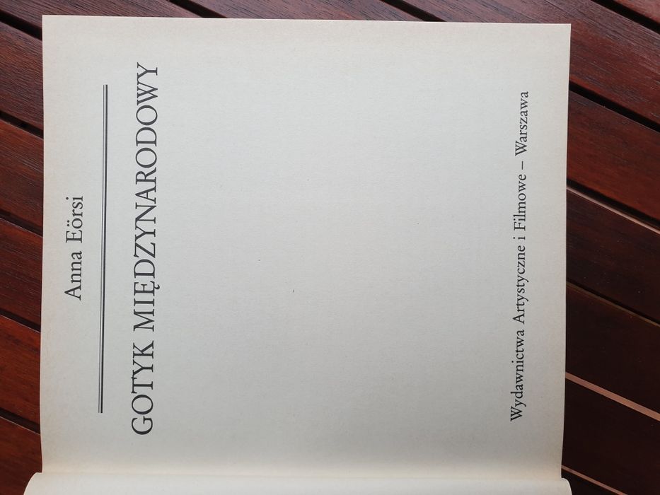 Gotyk międzynarodowy. Anna Eorsi.