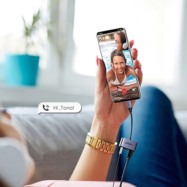 Adapter Ugreen CM193, 50596 audio dwuportowy USB-C (męski) - mini jack