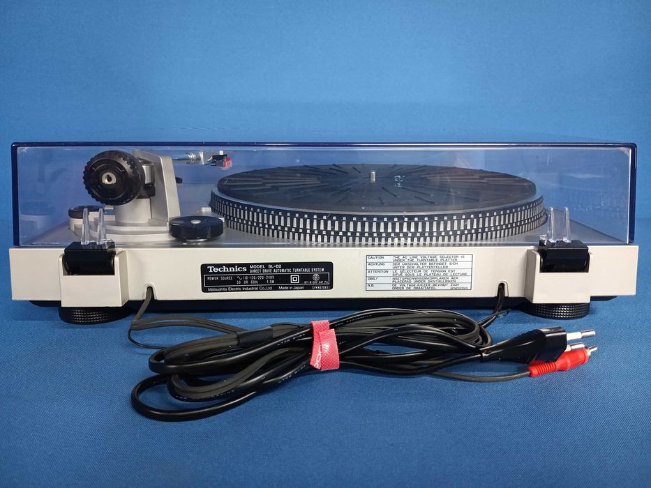 gira-discos THECNICS SL-D2