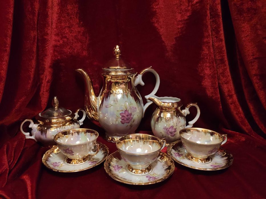 Приголомшливий кавовий сервіз, Німмечинна 50-ті роки