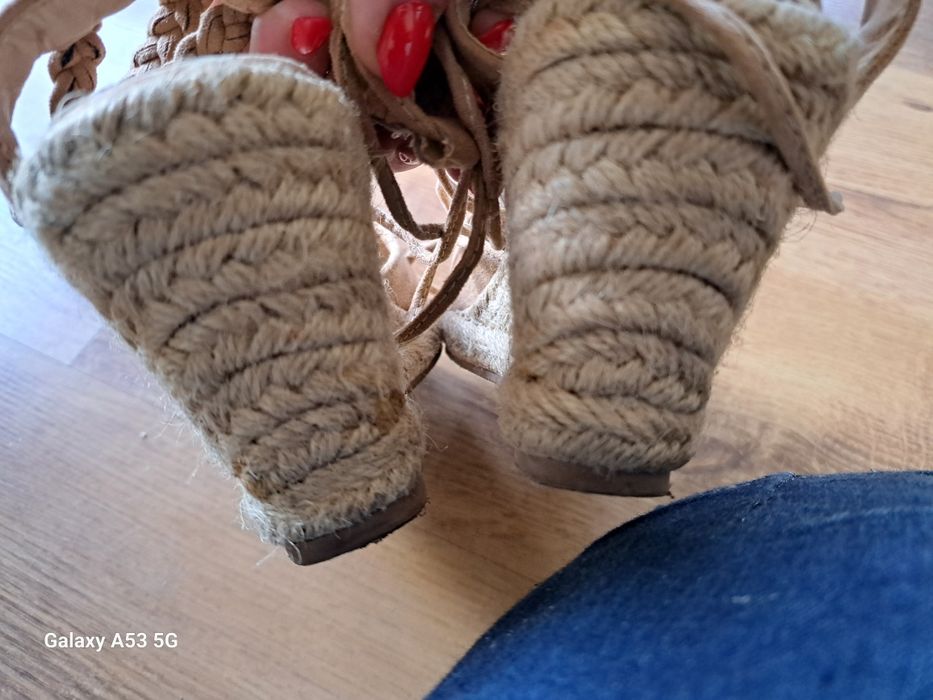 Buty letnie skórzane z rzemykami