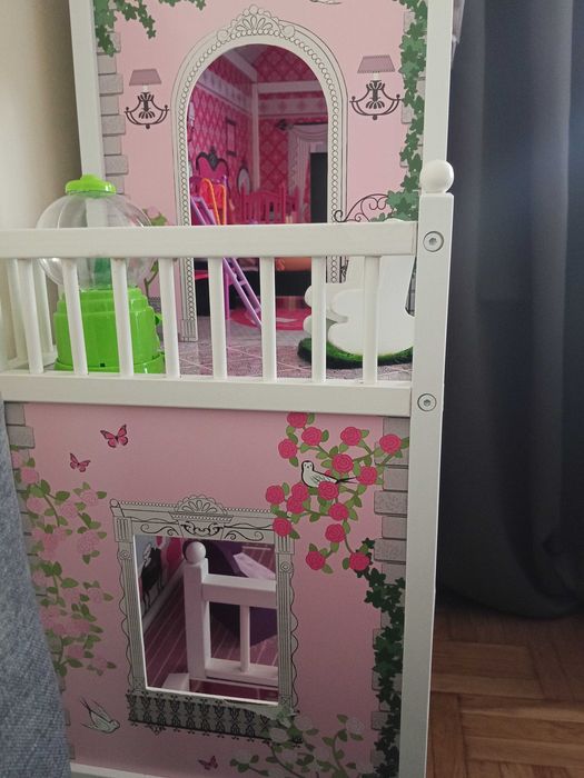 Domek dla lalek + akcesoria