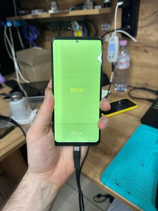 Poco m4 pro 4g 8/256 дисплей менять
