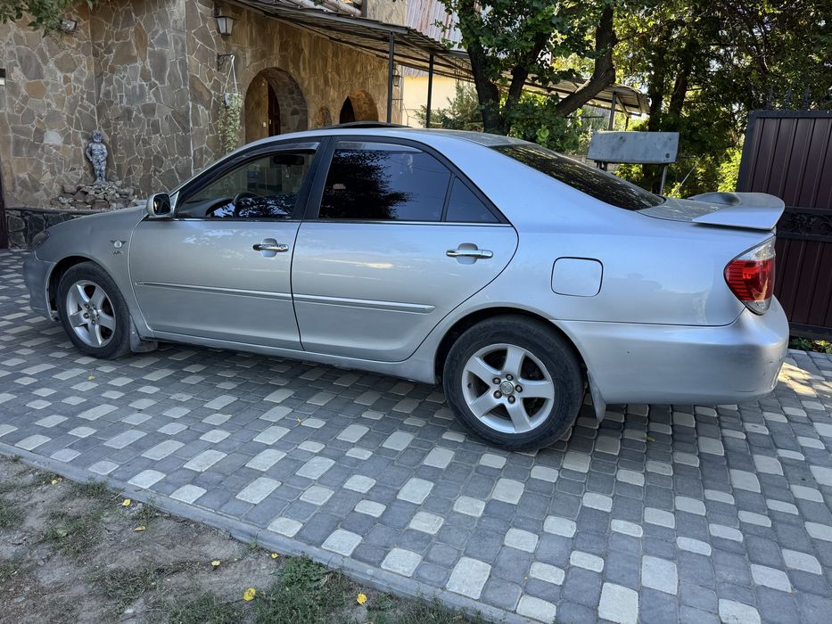 Toyota Camry 2.4 газ