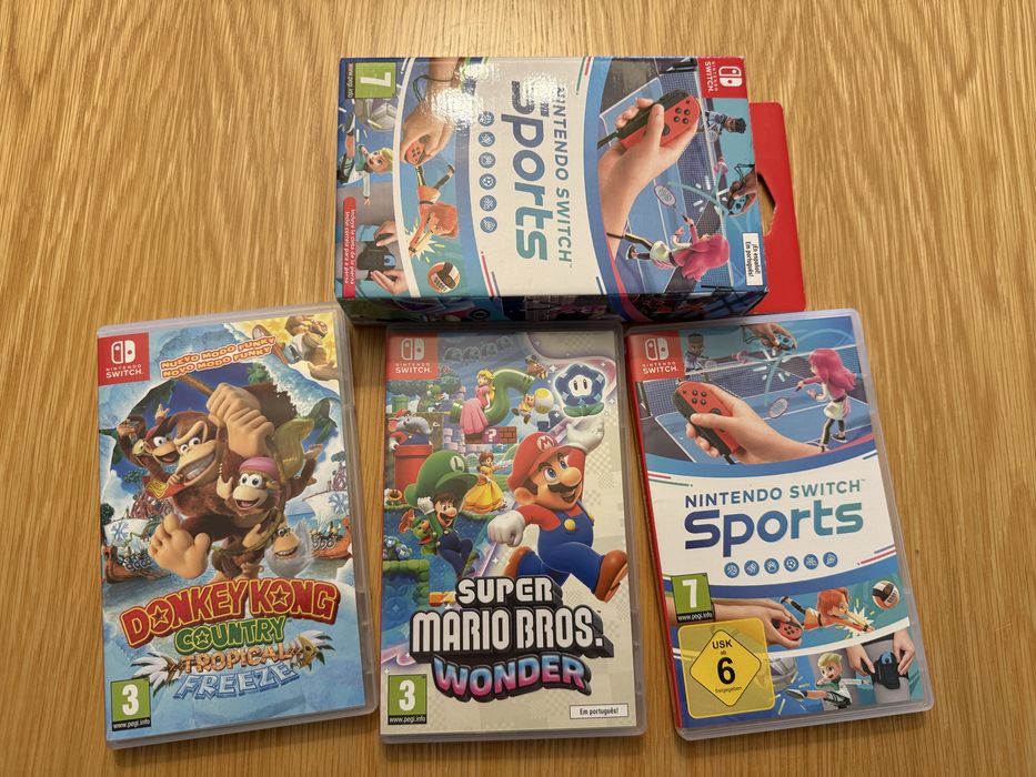 Nintendo Switch OLED branca + 3 jogos + Acessorios