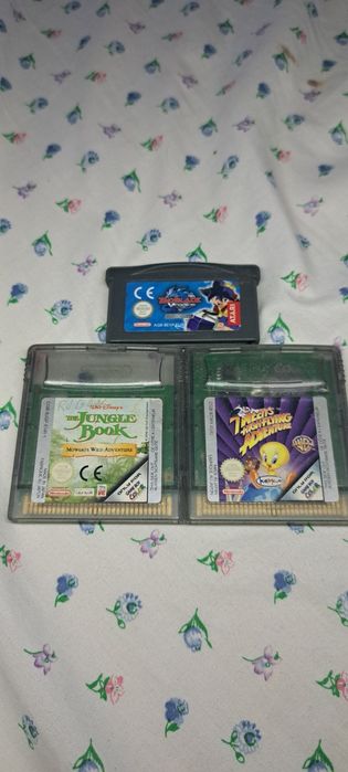 2 jogos gameboy color / 1 jogo gameboy advance