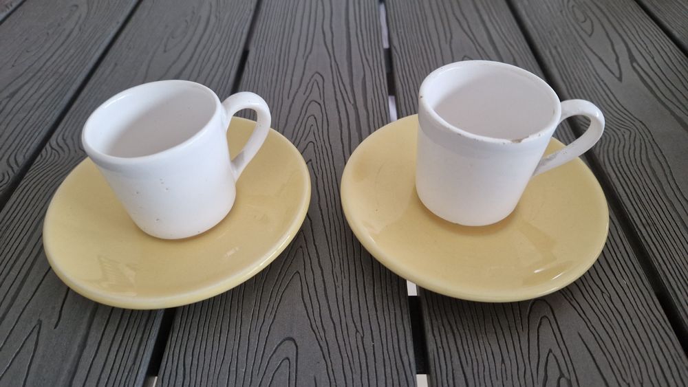 Conjunto 2 chavenas e 2 pires de café