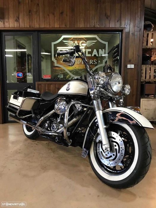 Harley-Davidson FLH POLICE