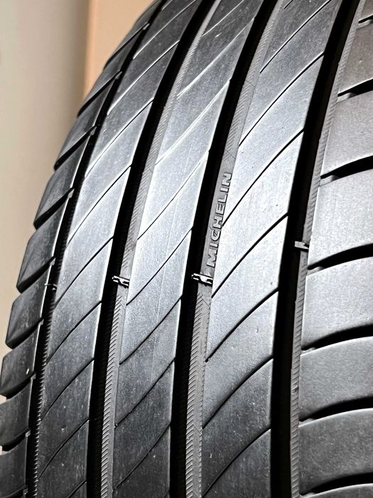 Pneus Michelin Primacy 4 - 215/50/17 - Muito Bons