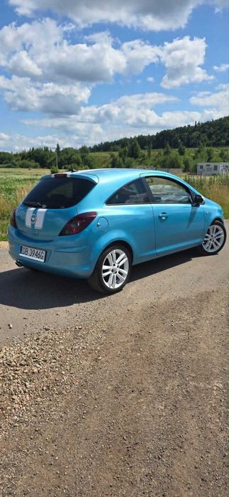 Opel Corsa D 2011