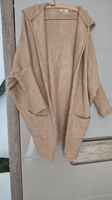 Sweter gruby karmelowy