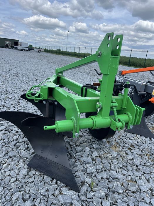 Плуг навісний двокорпусний 2-30 см