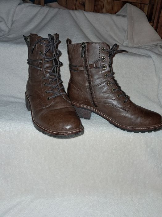 Buty TAMARIS  roz 40