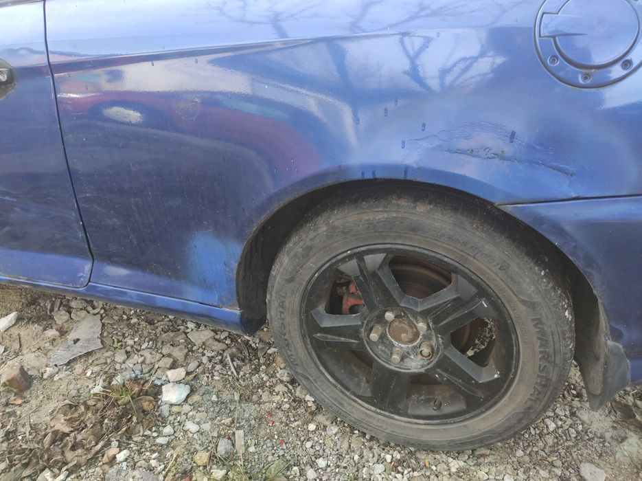 Автомобиль Hyundai coupe tiburon