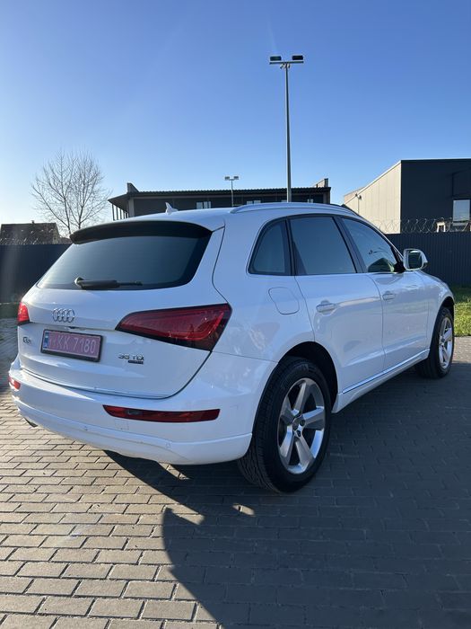 Audi Q5 2015 2л дизель