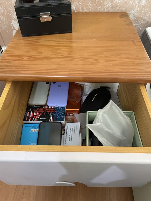 Mesa de cabeceira