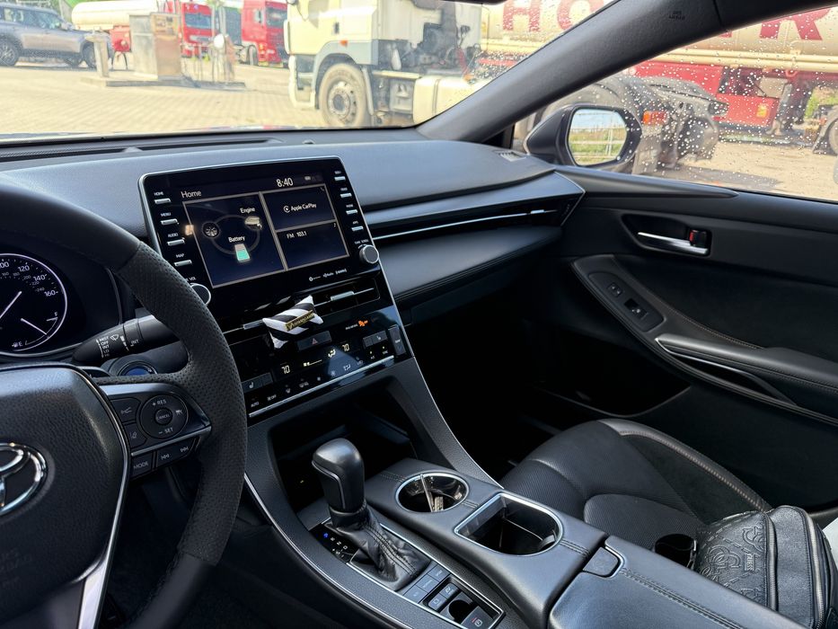 Toyota Avalon Гибрид 2019