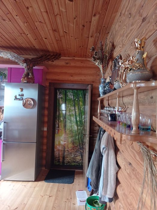 Продам НОВИЙ будинок на березі річки. Селище Сосниця.