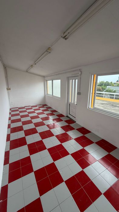 Moradia T2+1 Remodelada para Arrendamento em Canidelo – Vila Nova de Gaia