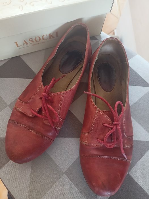 Buty półbuty skórzane Lasocki czerwone