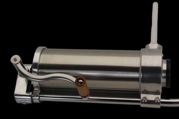 NADZIEWARKA DO KIEŁBAS 3 kg maszynka szpryca do kiełbas mięsa lejki