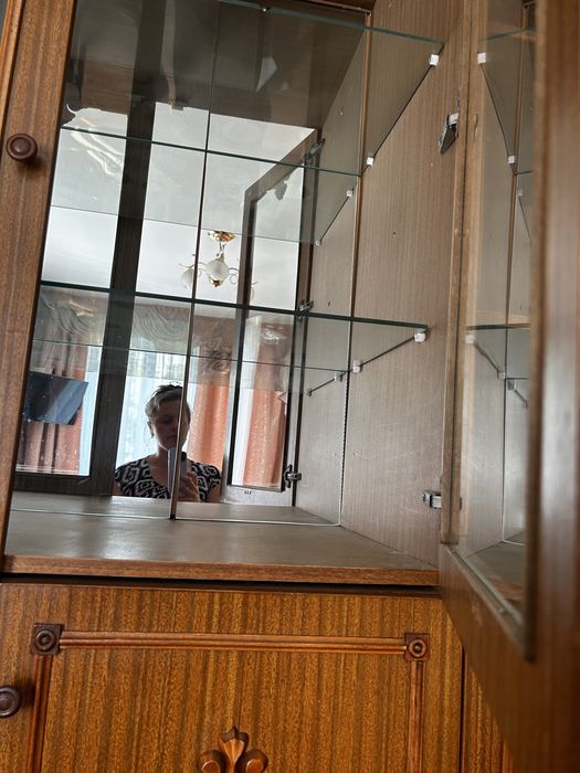 Шафа сервант стінка для вітальні