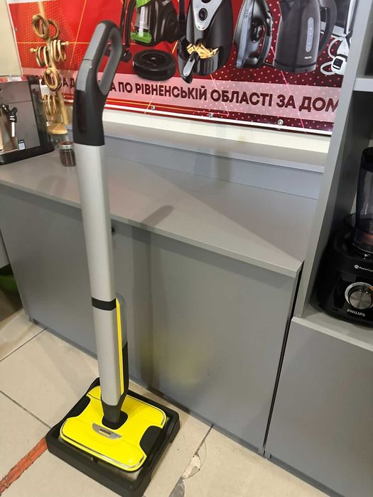 Миючий акумуляторний пилосос Karcher FC 7 Б\У ВЖИВАНИЙ
