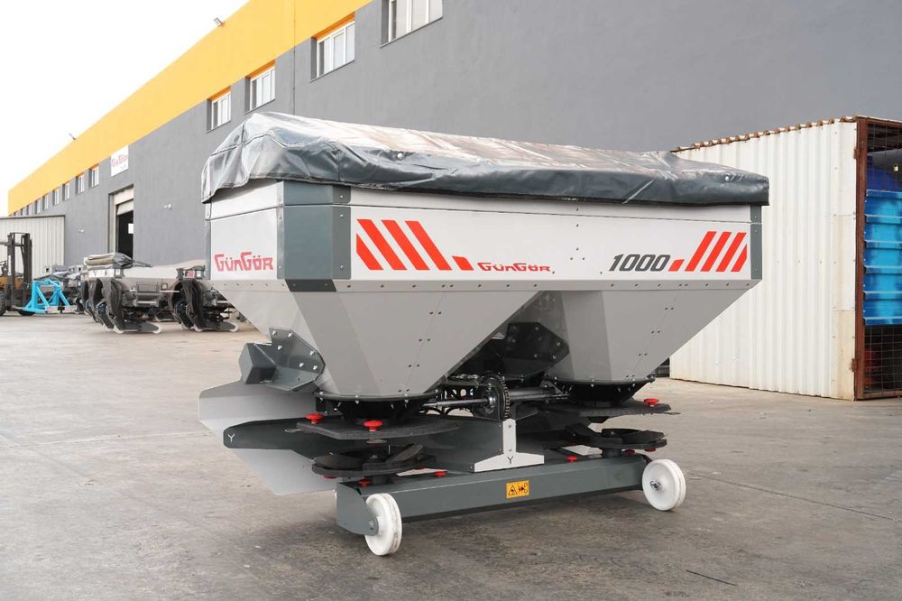 Nowy Rozsiewacz Nawozów SERPER EKO 1000L