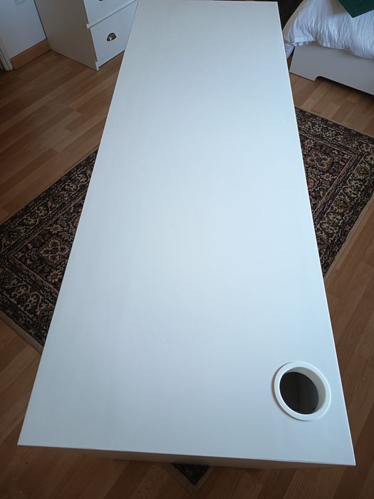 Secretaria IKEA micke