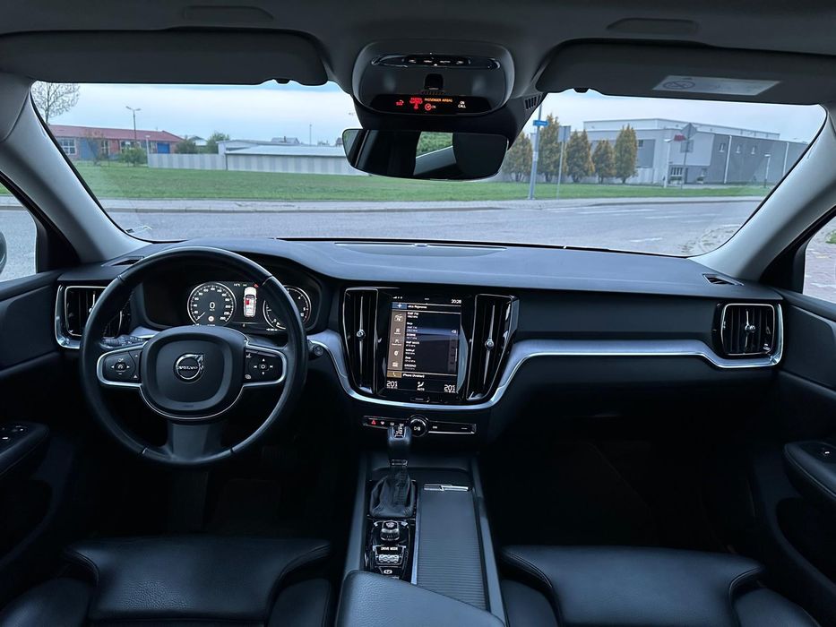 Volvo V60 D3 Automat Bogate Wyposażenie Zarejestrowany Opłacony