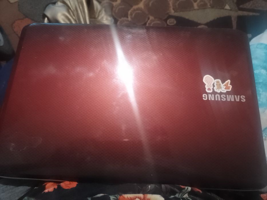 Ноутбук Samsung R530