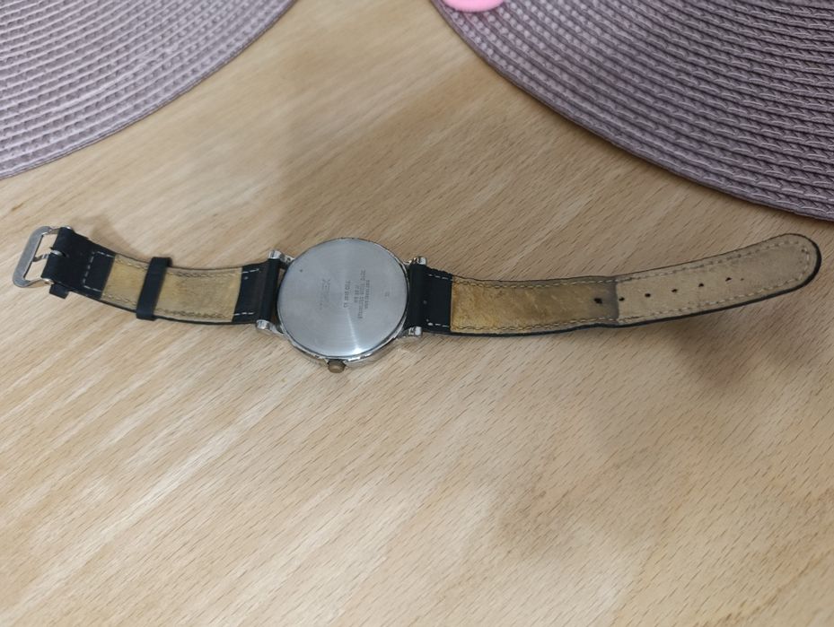 Zegarek Timex (uszkodzony bolec do nakręcania)